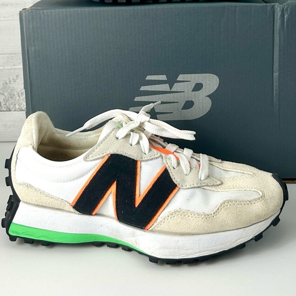 Women’s New Balance 327 Sneakers 🍀 Lime Leaf + Hot Mango Colorway w: Box Size 8 - Picture 2 of 10